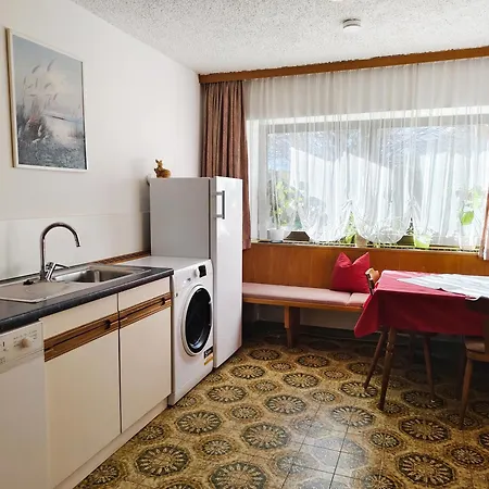 Foidl Guest house 3*